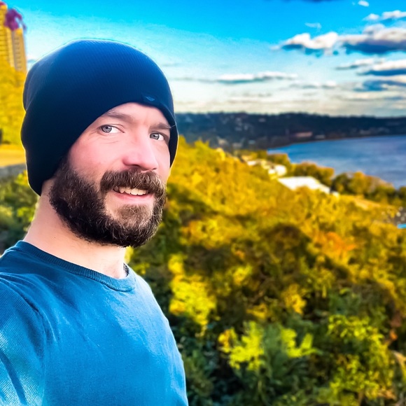 Meet your Posher, Daniel - Picture 13 of 16